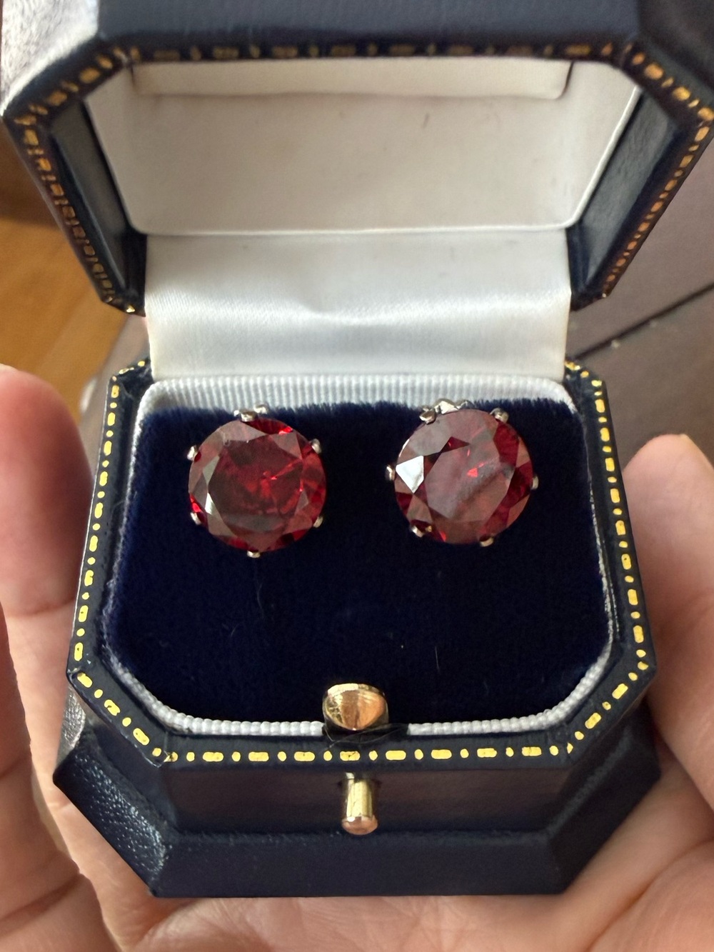 9 carat natural almandine garnet solid sterling silver stud earrings